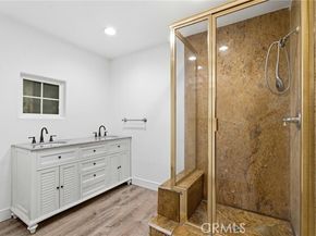 6742 Radford Avenue, North Hollywood (los Angeles) CA 91606