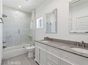 6742 Radford Avenue, North Hollywood (los Angeles) CA 91606