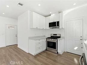 6742 Radford Avenue, North Hollywood (los Angeles) CA 91606