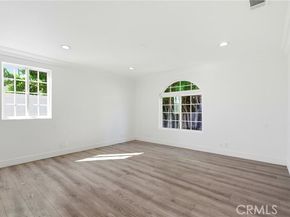 6742 Radford Avenue, North Hollywood (los Angeles) CA 91606