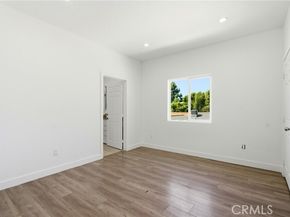 6742 Radford Avenue, North Hollywood (los Angeles) CA 91606