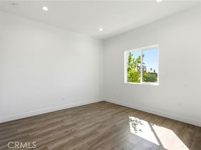 6742 Radford Avenue, North Hollywood (los Angeles) CA 91606