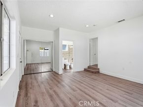 6742 Radford Avenue, North Hollywood (los Angeles) CA 91606