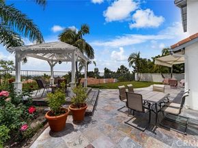 51 La Perla, Lake Forest (el Toro) CA 92610