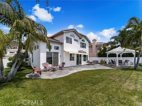 51 La Perla, Lake Forest (el Toro) CA 92610
