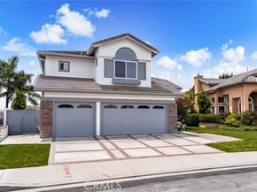 51 La Perla, Lake Forest (el Toro) CA 92610