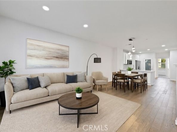 8620 Belford 604, Westchester (los Angeles) CA 90045