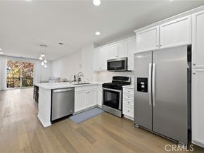 8620 Belford 604, Westchester (los Angeles) CA 90045