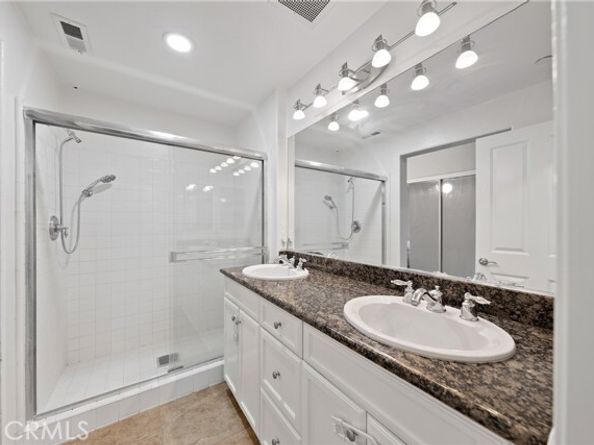 8620 Belford 604, Westchester (los Angeles) CA 90045