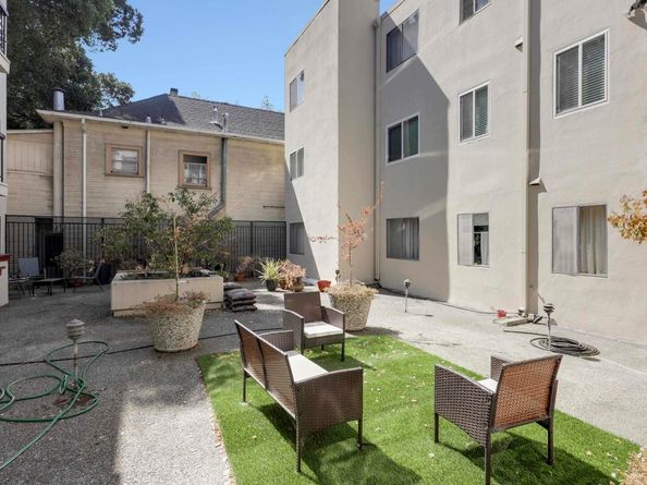 155 Pearl Street 308, Oakland CA 94611