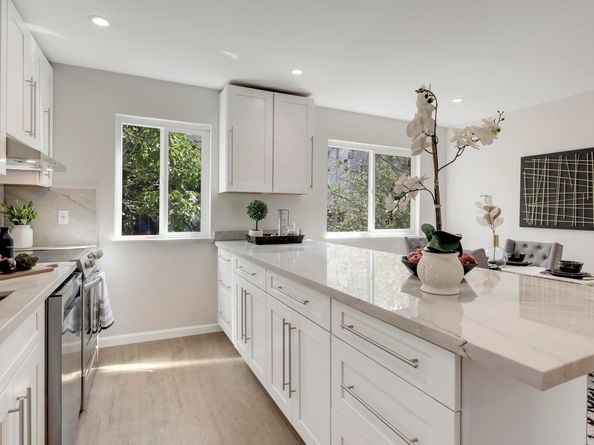 155 Pearl Street 308, Oakland CA 94611