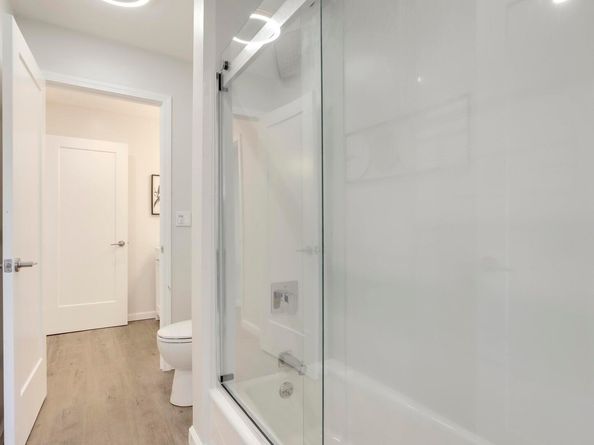 155 Pearl Street 308, Oakland CA 94611