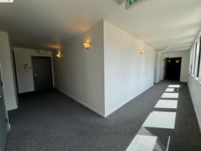 155 Pearl Street 308, Oakland CA 94611