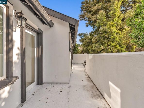 2785 Butters Dr, Oakland CA 94602