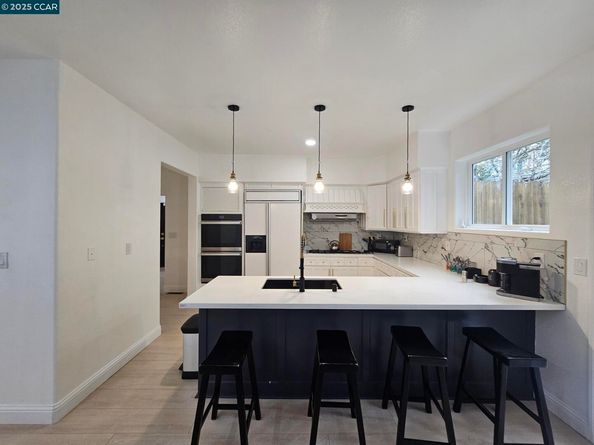 2785 Butters Dr, Oakland CA 94602