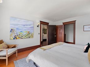 380 60th Street, Oakland CA 94618