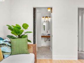 380 60th Street, Oakland CA 94618