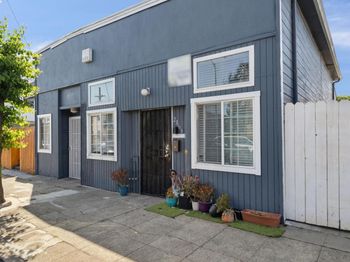 2869 38th Ave