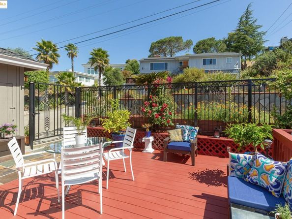 10353 Royal Oak Rd, Oakland CA 94605