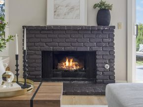 93 Thousand Oaks St, Oakland CA 94605