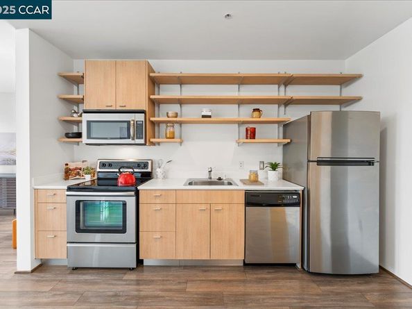 1201 Pine St 365, Oakland CA 94607