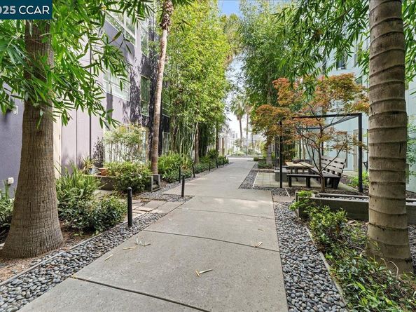 1201 Pine St 365, Oakland CA 94607