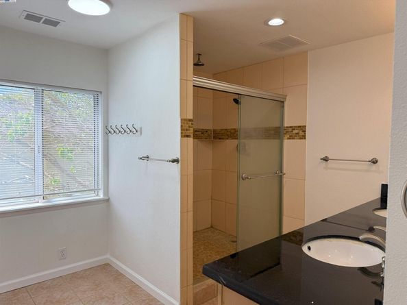 663 Renfrew Rd, El Sobrante CA 94803