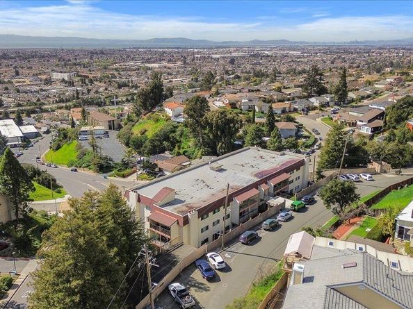 2500 Miramar Ave 101, Castro Valley CA 94546