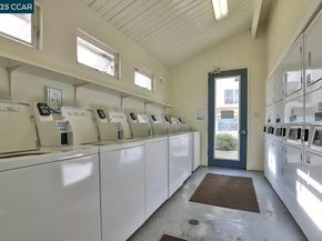 2600 Laguna Cir G, Concord CA 94520