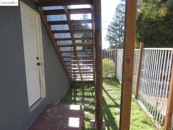 4510 San Carlos Ave, Oakland CA 94601