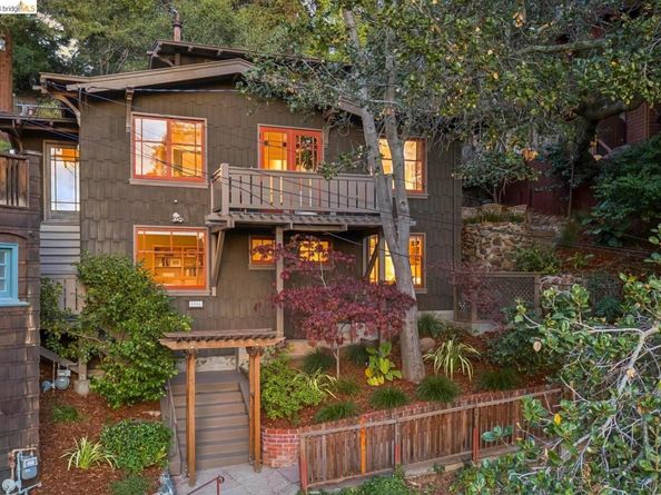 1004 Elbert St, Oakland CA 94602
