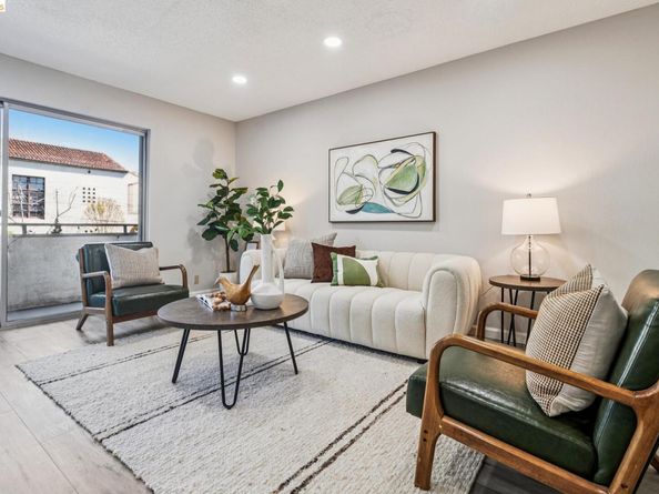 2614 Warring St 6, Berkeley CA 94704