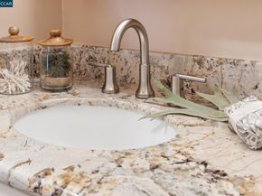 2075 Cactus Ct 1, Walnut Creek CA 94595