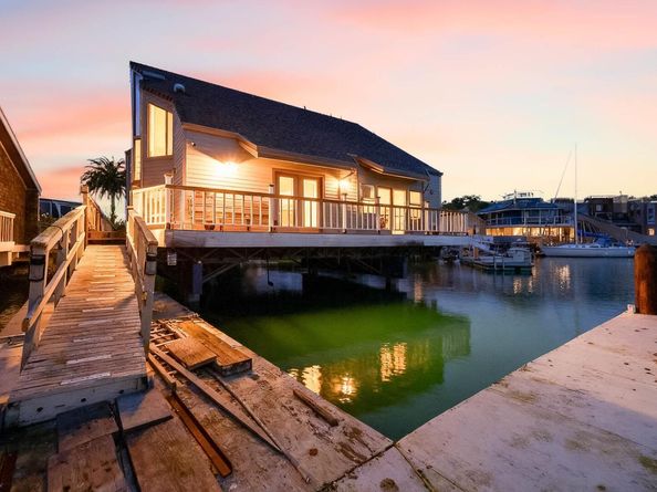 1293 Sanderling Is, Richmond CA 94801