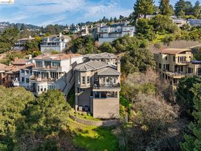 6194 Mazuela Dr, Oakland CA 94611