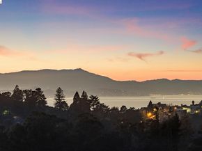 6194 Mazuela Dr, Oakland CA 94611