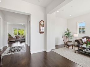 201 Willowbrook Ln, Moraga CA 94556