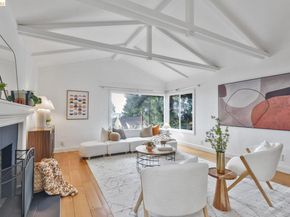 24 Cabrillo Pl, Oakland CA 94611