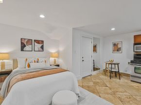 24 Cabrillo Pl, Oakland CA 94611