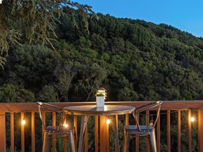 11448 Lochard St, Oakland CA 94605