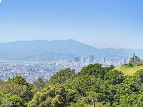 11448 Lochard St, Oakland CA 94605