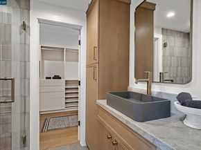 1059 Lizann Dr, Lafayette CA 94549