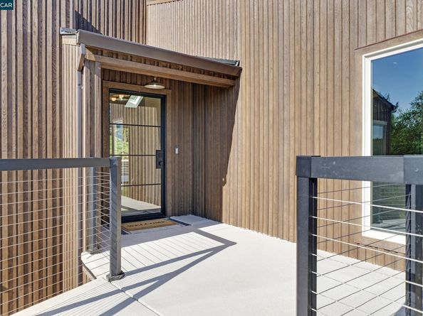 1059 Lizann Dr, Lafayette CA 94549