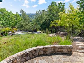 1059 Lizann Dr, Lafayette CA 94549