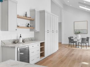 1059 Lizann Dr, Lafayette CA 94549