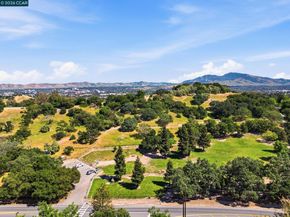 54 Garden View Ln, Pleasant Hill CA 94523