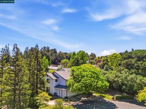 54 Garden View Ln, Pleasant Hill CA 94523