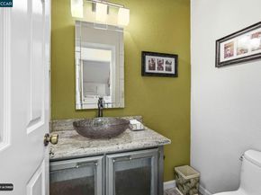 54 Garden View Ln, Pleasant Hill CA 94523
