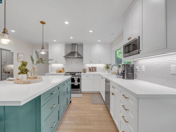 235 Appalachian Dr, Martinez CA 94553