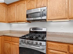3391 Monaghan St, Dublin CA 94568